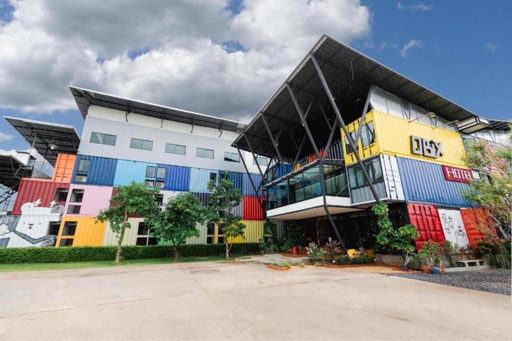 Qbix Hotel Khon Kaen Buitenkant foto