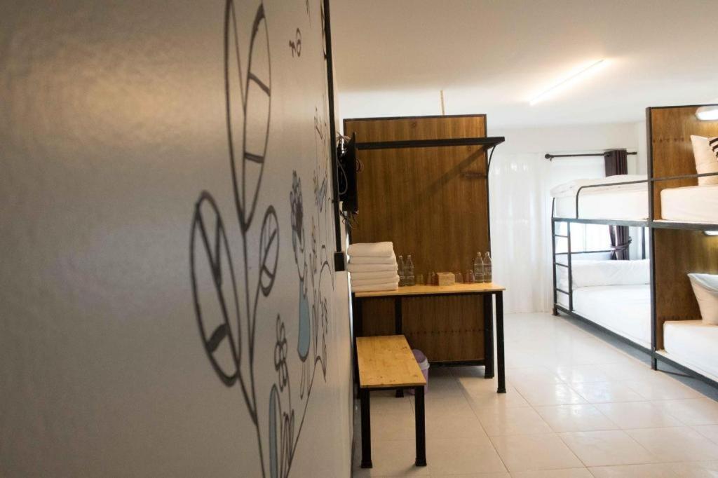Qbix Hotel Khon Kaen Buitenkant foto